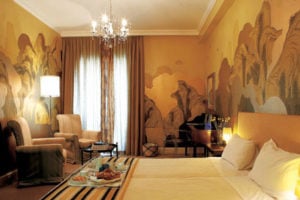 classicalhotel_babygrand_athens