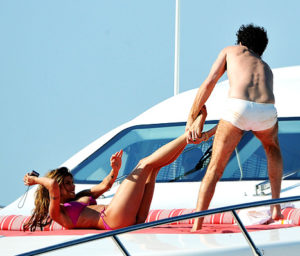 sacha-baron-cohen-elisabetta-canalis-article-3