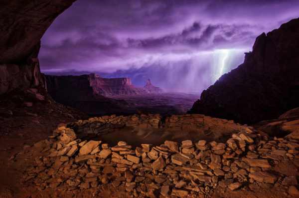 thunderstorm-at-false-kiva