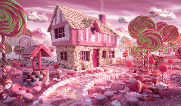 candy-cottage-carl-warner