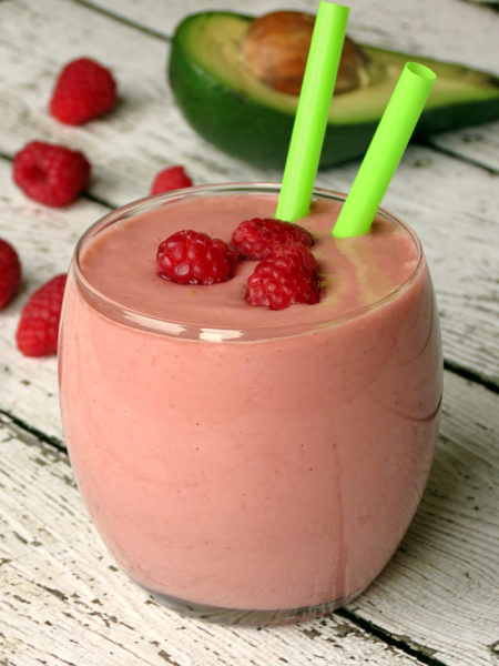 raspberry avocado smoothie